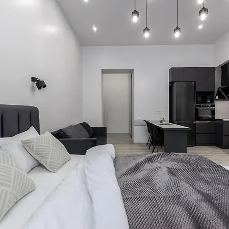 Apartment Inshiapartments On Horodotska Str *
